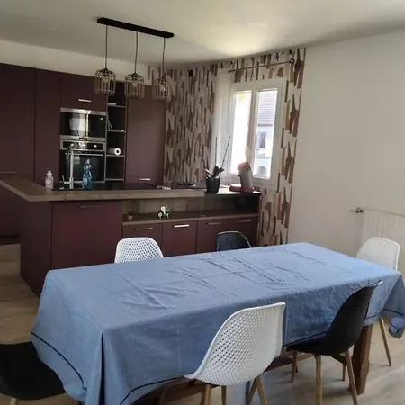 Maison Spacieuse Creully sur Seulles